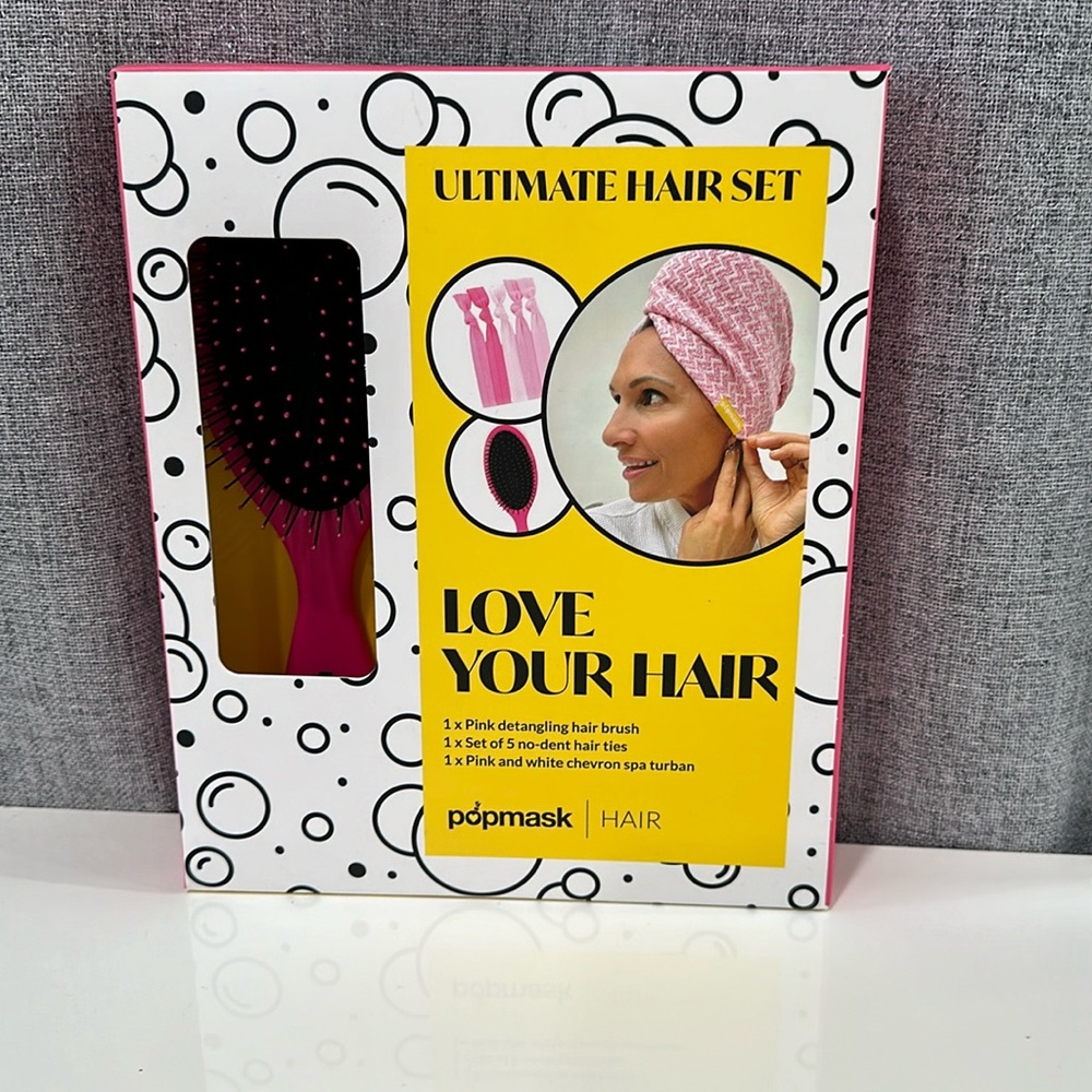 Popmask love your hair set. Brush, hair turban and 5 popbands. Pink set. Nwt.